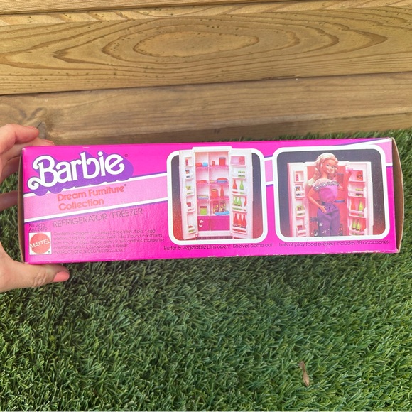 🔥VINTAGE 🔥RARE 🔥 BARBIE Refrigerator 1982 - Picture 7 of 7